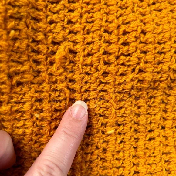 Vintage Pat Crowley Hand Crocheted 100% Wool Fringe Scarf Mustard Yellow Ireland